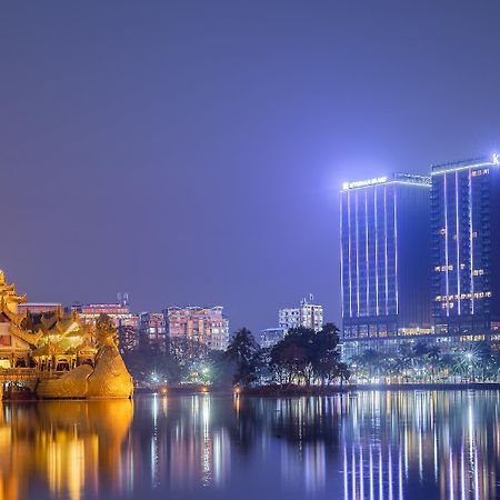 Hotel Wyndham Grand Rangun Zewnętrze zdjęcie